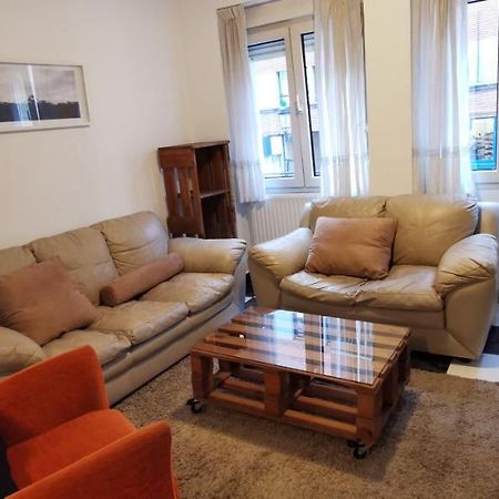 A Cinco Minutos De Todo Apartment โอเบียโด ภายนอก รูปภาพ