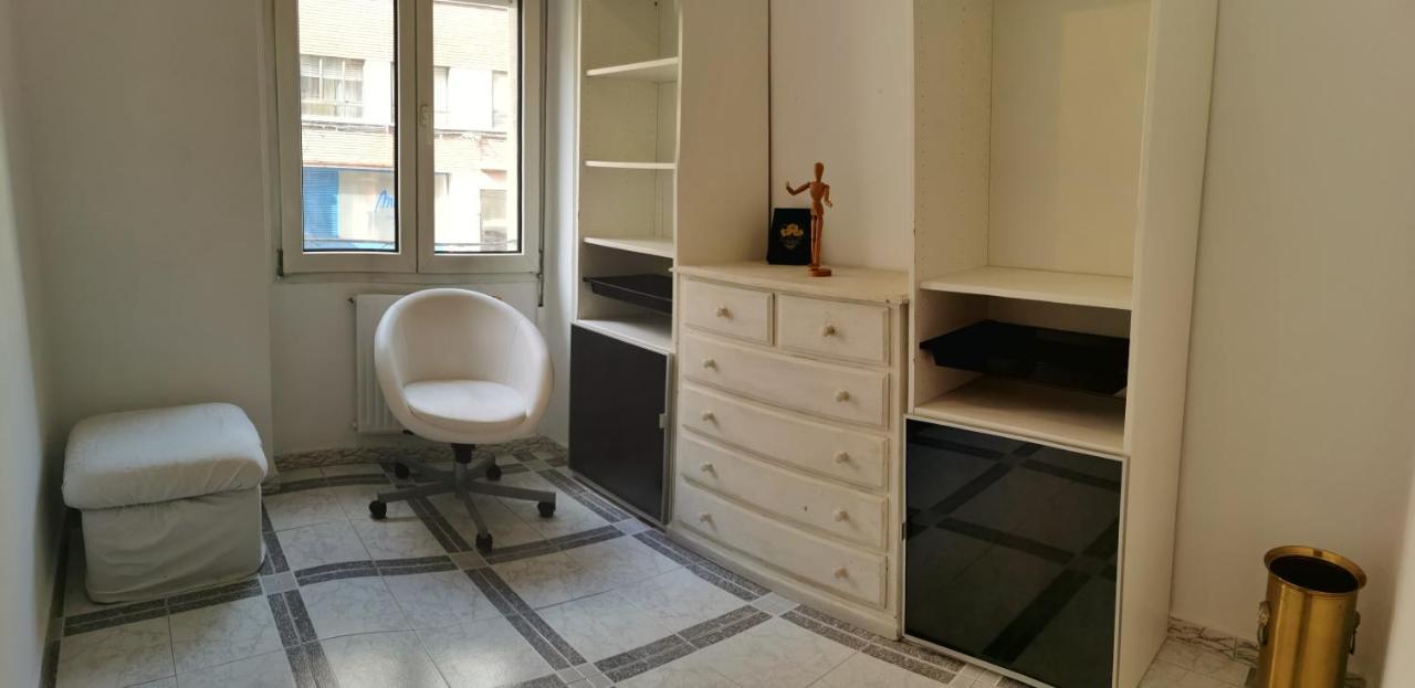 A Cinco Minutos De Todo Apartment โอเบียโด ภายนอก รูปภาพ
