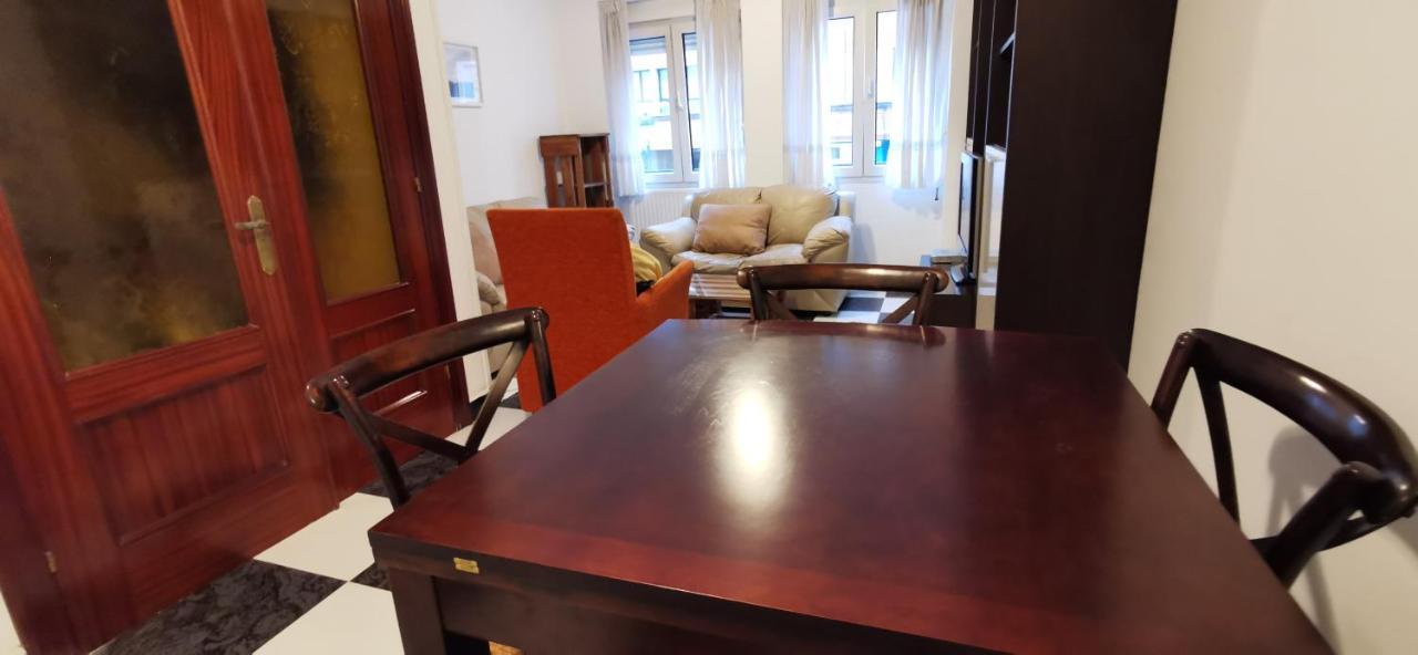 A Cinco Minutos De Todo Apartment โอเบียโด ภายนอก รูปภาพ