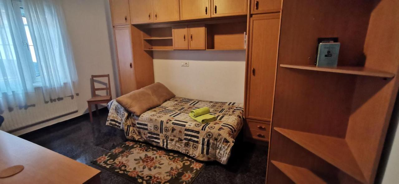 A Cinco Minutos De Todo Apartment โอเบียโด ภายนอก รูปภาพ